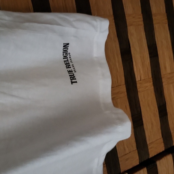 NWT! True religion tshirt - Picture 3 of 5